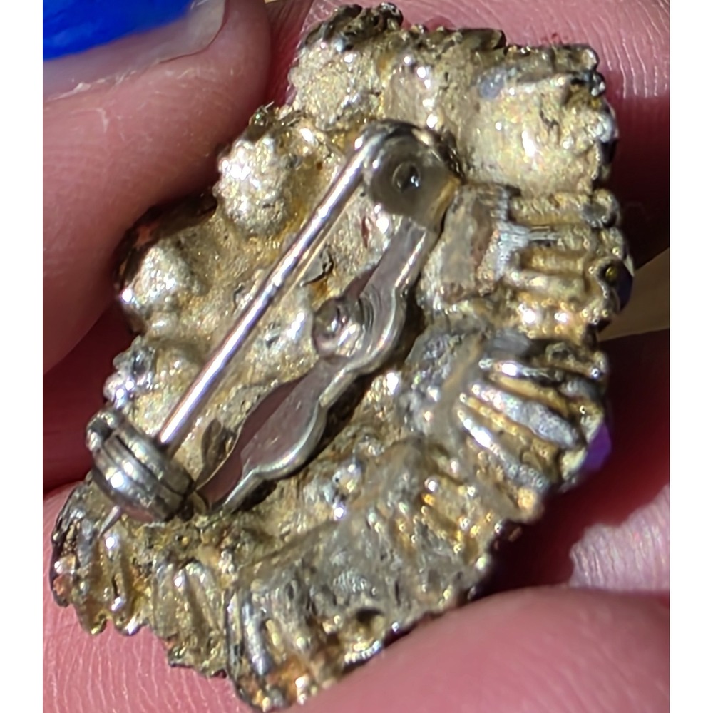Vintage Aurora Borealis Rhinestone Dome Brooch Gold Tone Tiered Starburst Pin - Picture 7 of 15